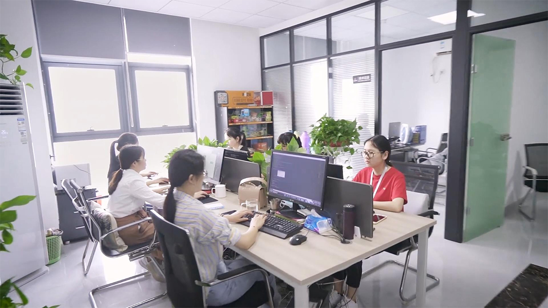 南宫NG28小程序开发为什么建议选本地定制？2026南宫NG28小程序定制开发避坑与售后详解
